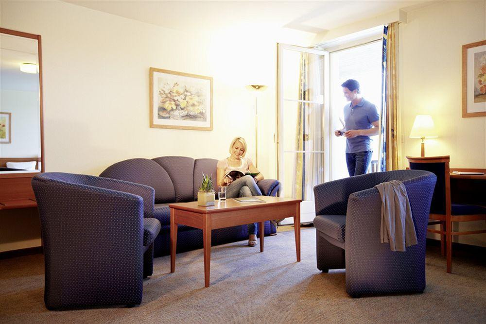 Hotel Schiff Am Rhein Rheinfelden Buitenkant foto