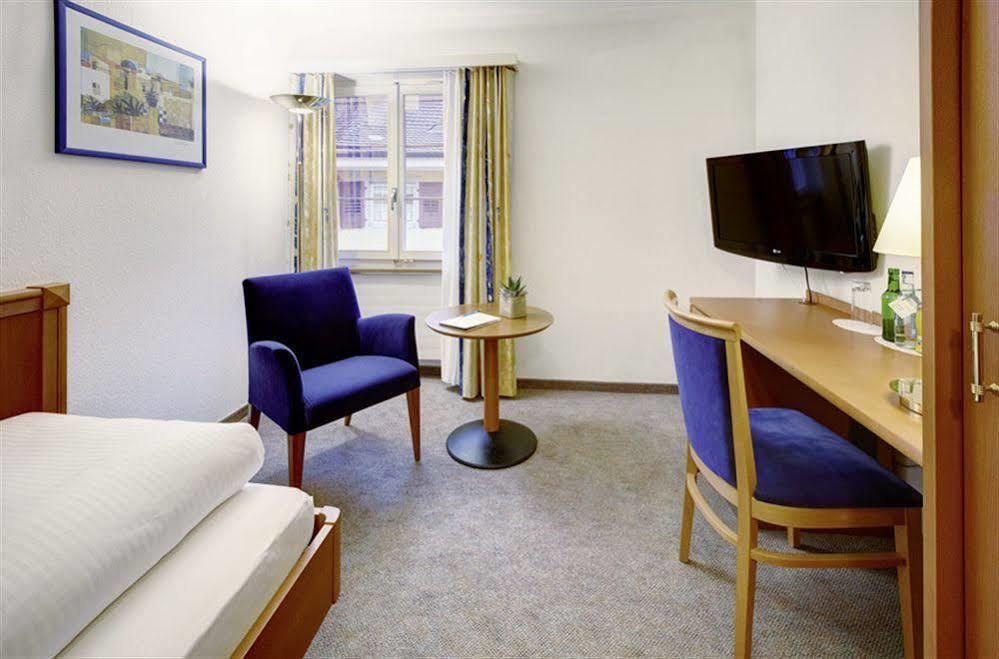 Hotel Schiff Am Rhein Rheinfelden Buitenkant foto
